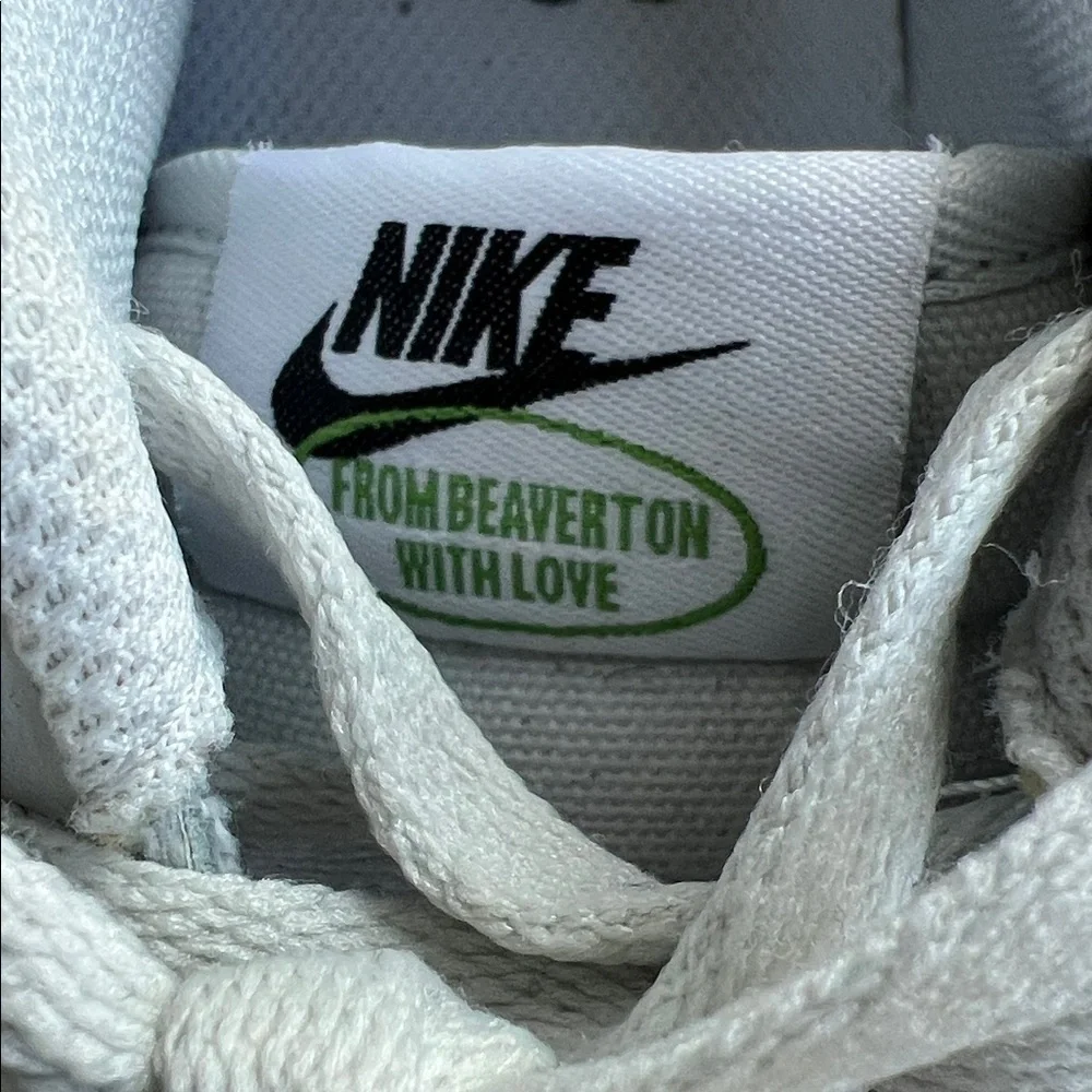 Nike Air Force 1 ’07 Next Nature “White/Black/Globe” Sneakers 6Y / Women’s 7.5